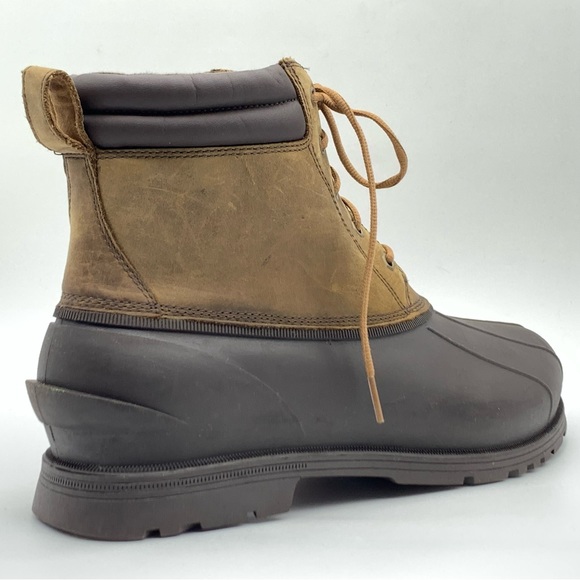 UGG Gatson Waterproof Mid Boots in Chestnut - Picture 8 of 14
